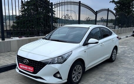 Hyundai Solaris II рестайлинг, 2020 год, 1 590 000 рублей, 1 фотография