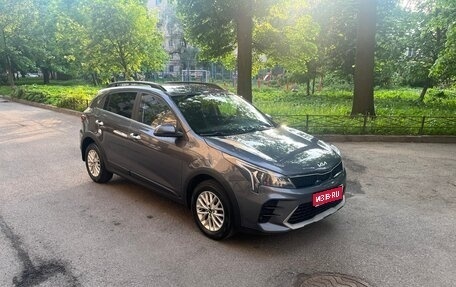 KIA Rio IV, 2021 год, 1 550 000 рублей, 1 фотография