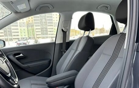 Volkswagen Polo VI (EU Market), 2016 год, 1 200 000 рублей, 11 фотография