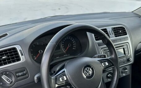 Volkswagen Polo VI (EU Market), 2016 год, 1 200 000 рублей, 10 фотография
