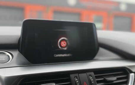 Mazda 6, 2017 год, 1 750 000 рублей, 26 фотография