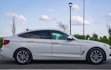 BMW 3 серия, 2019 год, 3 300 000 рублей, 11 фотография