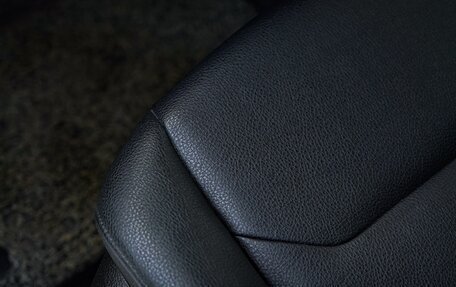 BMW 3 серия, 2019 год, 3 300 000 рублей, 36 фотография