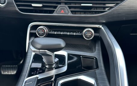 Geely Tugella FY11, 2024 год, 3 300 000 рублей, 10 фотография
