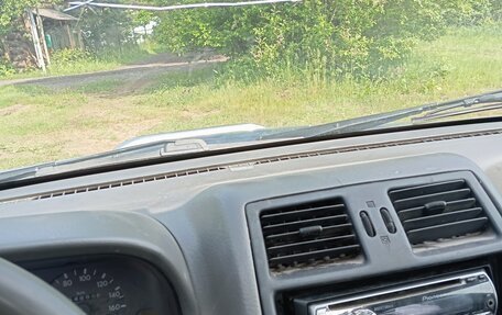 Nissan Terrano II рестайлинг, 1995 год, 220 000 рублей, 22 фотография