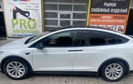 Tesla Model X I, 2020 год, 5 600 000 рублей, 4 фотография