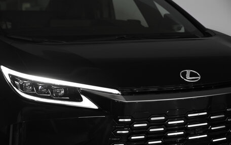Lexus LM, 2024 год, 18 290 000 рублей, 9 фотография