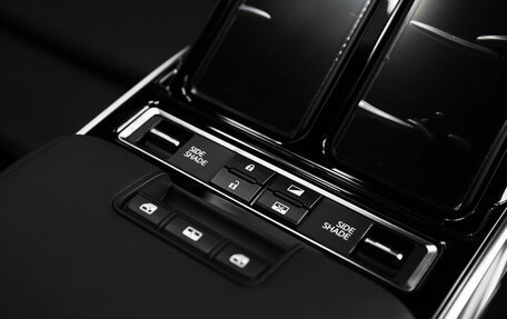 Lexus LM, 2024 год, 18 290 000 рублей, 27 фотография