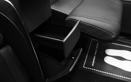 Lexus LM, 2024 год, 18 290 000 рублей, 34 фотография