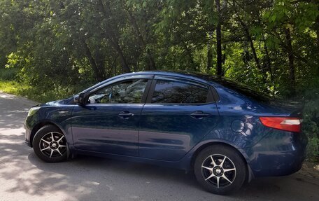 KIA Rio III рестайлинг, 2014 год, 940 000 рублей, 14 фотография