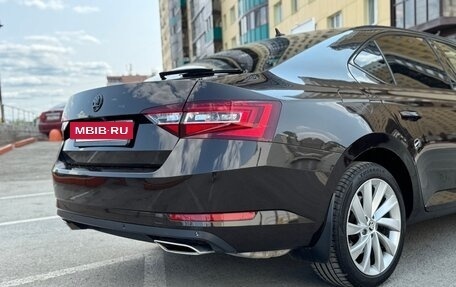Skoda Superb III рестайлинг, 2016 год, 2 480 000 рублей, 28 фотография