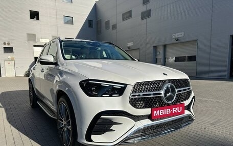 Mercedes-Benz GLE, 2024 год, 16 600 000 рублей, 2 фотография