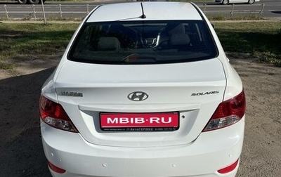 Hyundai Solaris II рестайлинг, 2011 год, 780 000 рублей, 1 фотография