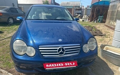 Mercedes-Benz C-Класс, 2005 год, 620 000 рублей, 13 фотография
