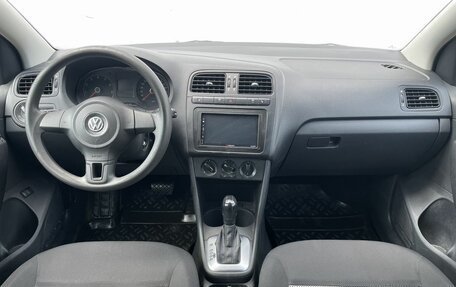 Volkswagen Polo VI (EU Market), 2012 год, 750 000 рублей, 12 фотография