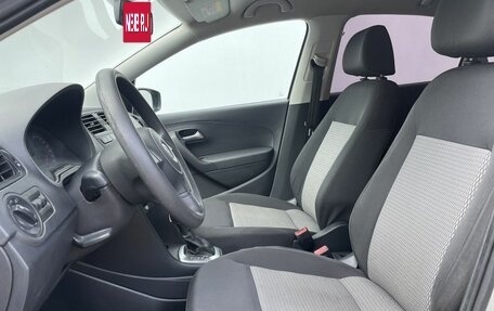 Volkswagen Polo VI (EU Market), 2012 год, 750 000 рублей, 10 фотография