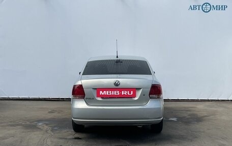 Volkswagen Polo VI (EU Market), 2012 год, 750 000 рублей, 6 фотография