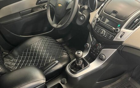 Chevrolet Cruze II, 2012 год, 895 000 рублей, 13 фотография