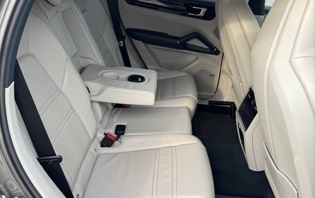 Porsche Cayenne III, 2019 год, 10 500 000 рублей, 30 фотография