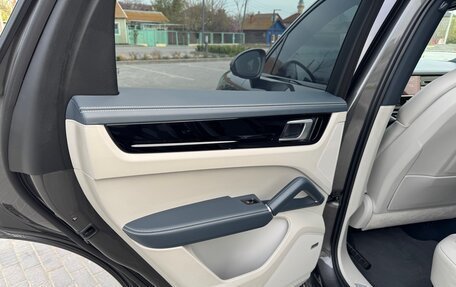 Porsche Cayenne III, 2019 год, 10 500 000 рублей, 25 фотография