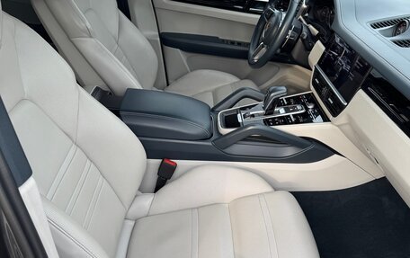 Porsche Cayenne III, 2019 год, 10 500 000 рублей, 28 фотография