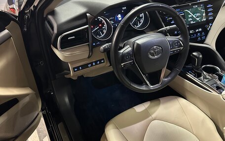 Toyota Camry, 2020 год, 2 900 000 рублей, 6 фотография