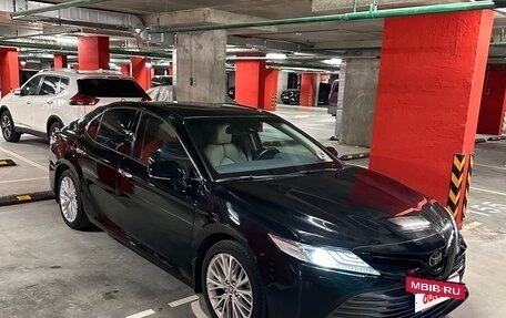 Toyota Camry, 2020 год, 2 900 000 рублей, 2 фотография
