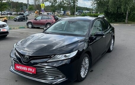 Toyota Camry, 2020 год, 2 900 000 рублей, 7 фотография