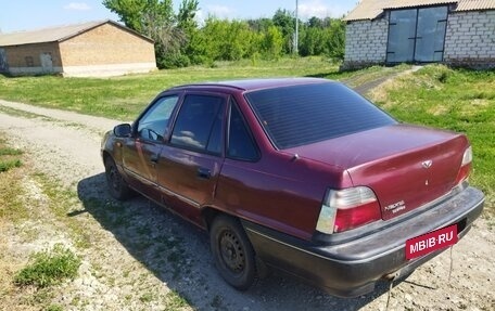 Daewoo Nexia I рестайлинг, 1999 год, 150 000 рублей, 17 фотография