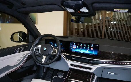 BMW X7, 2024 год, 14 500 000 рублей, 22 фотография