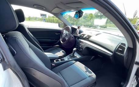 BMW 1 серия, 2011 год, 990 000 рублей, 8 фотография
