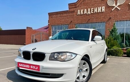 BMW 1 серия, 2011 год, 990 000 рублей, 2 фотография