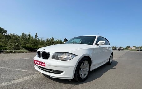 BMW 1 серия, 2011 год, 990 000 рублей, 14 фотография