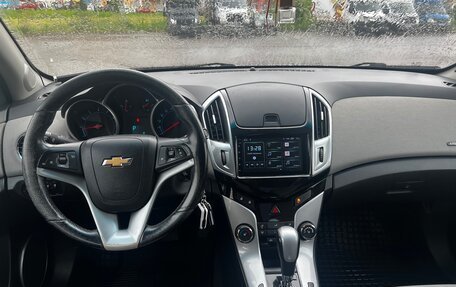 Chevrolet Cruze II, 2013 год, 800 000 рублей, 8 фотография