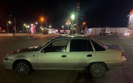 Daewoo Nexia I рестайлинг, 2010 год, 300 000 рублей, 7 фотография