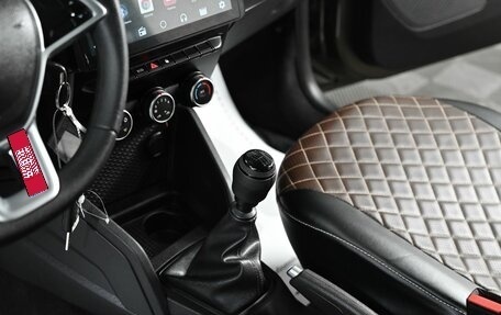 Renault Duster, 2022 год, 2 399 000 рублей, 10 фотография