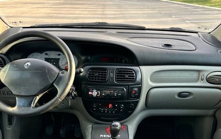 Renault Scenic III, 2000 год, 320 000 рублей, 3 фотография