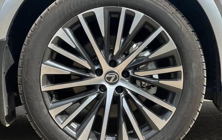 Lexus RX IV рестайлинг, 2024 год, 9 390 000 рублей, 13 фотография