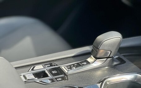 Lexus RX IV рестайлинг, 2024 год, 9 390 000 рублей, 34 фотография