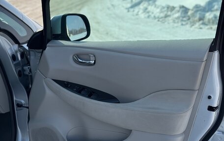 Nissan Leaf I, 2011 год, 500 000 рублей, 11 фотография