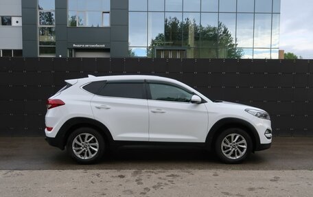Hyundai Tucson III, 2016 год, 1 699 000 рублей, 5 фотография