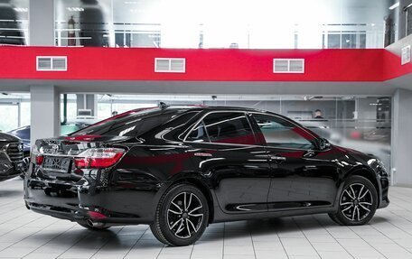 Toyota Camry, 2017 год, 1 999 000 рублей, 2 фотография
