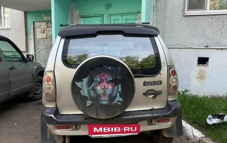 Chevrolet Niva I рестайлинг, 2004 год, 225 000 рублей, 2 фотография