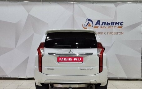 Mitsubishi Pajero Sport III рестайлинг, 2018 год, 2 700 000 рублей, 4 фотография