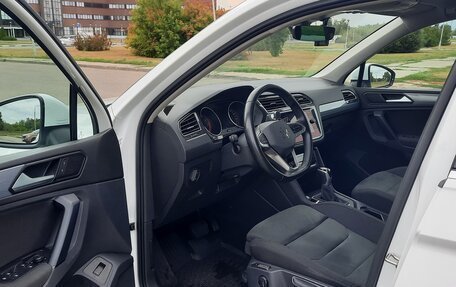 Volkswagen Tiguan II, 2021 год, 3 250 000 рублей, 8 фотография