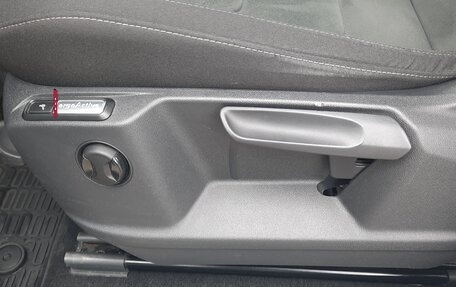 Volkswagen Tiguan II, 2021 год, 3 250 000 рублей, 11 фотография