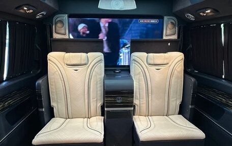 Mercedes-Benz V-Класс, 2021 год, 7 300 000 рублей, 9 фотография
