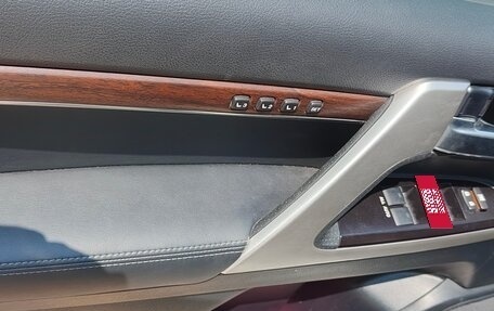 Toyota Land Cruiser 200, 2018 год, 9 500 000 рублей, 8 фотография