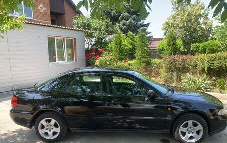 Audi A4, 1995 год, 350 000 рублей, 6 фотография