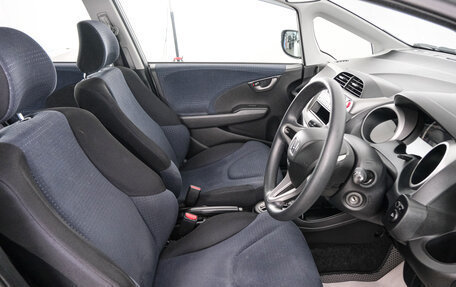 Honda Fit III, 2010 год, 849 000 рублей, 8 фотография